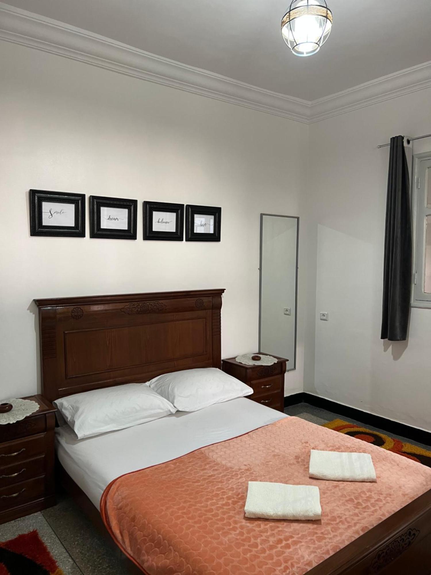 Bh House, Charming Apartment Есувейра Екстериор снимка